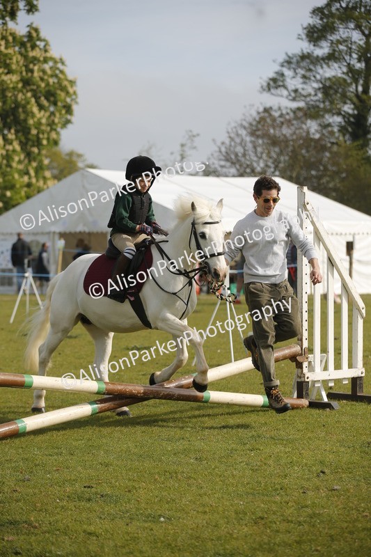 20260426-0993 - Class 1 - Mini Jumping - Lead rein or Assisted