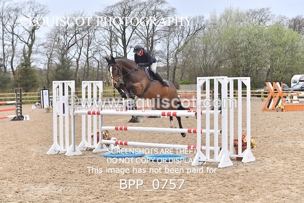 BPP_0757 - CLASS 9 SAT Senior Newcomers/ 1.10m Open