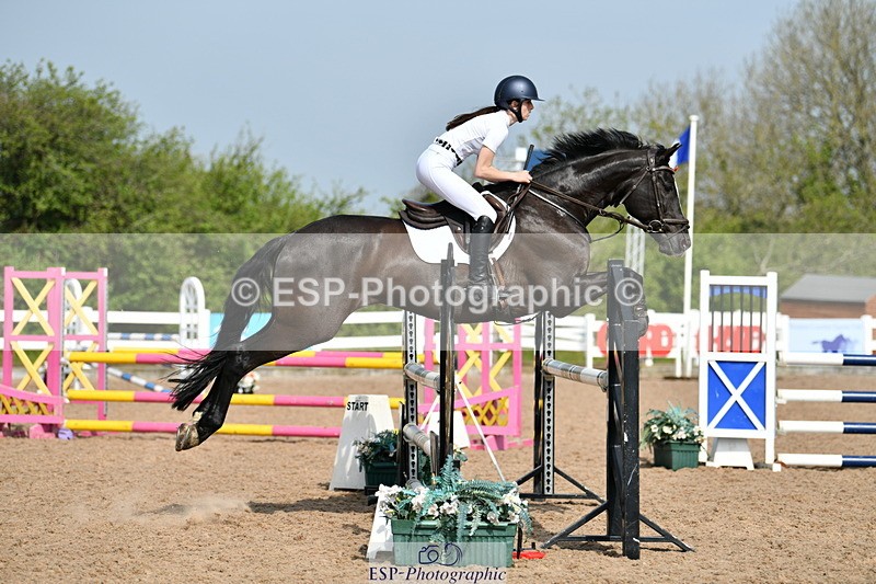 240511A-102437-11528 - Cls 28 95cm National Am Quali