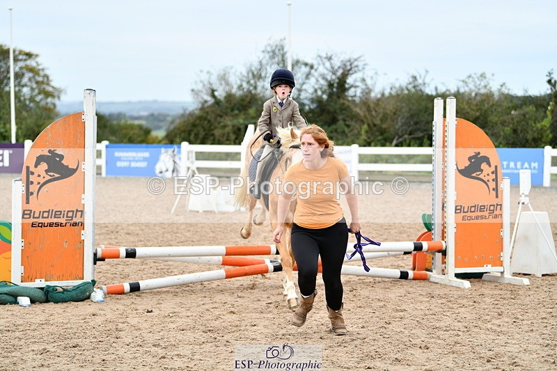 241013B-104827-00468 - Cls 2c 40cm Lead Rein