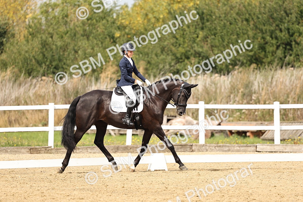 SBM_013138 - Class 3 - Novice 4 - 11.43-12.25