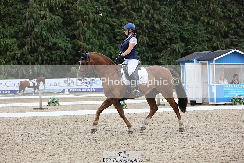 250718A-133010-01522 - 072-Emma.Trace-Laddenbrook.Truman