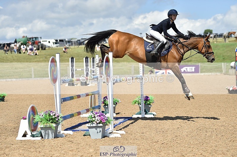 250628-145614-05618 - Cls 12 Newcomers Jump offs & Presentations