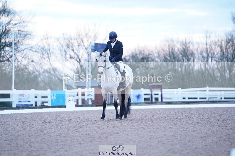 241214-091652-00028 - 145-CHLOE.DUNN-Tullys.Pinkeen.Pete