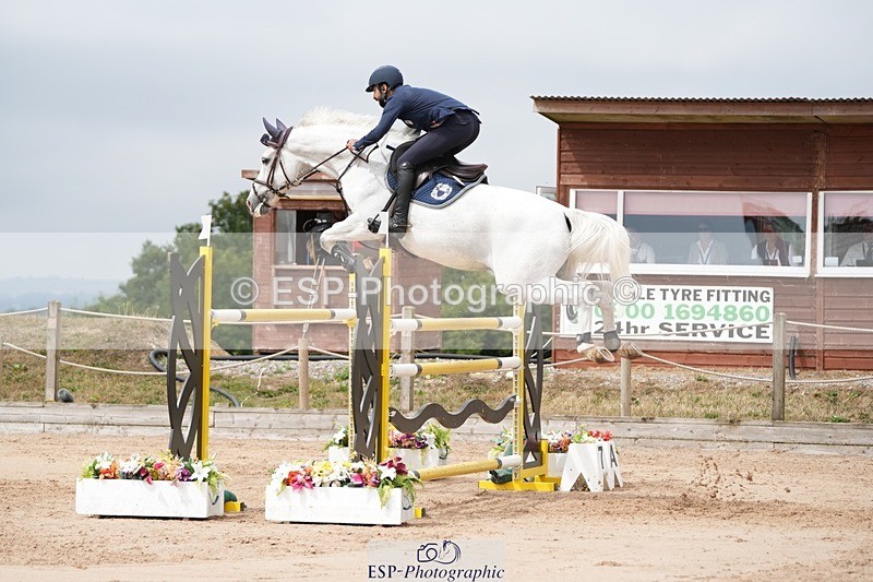 250718-114842-10118 - Cls 2, 3 Star Small Tour Break til End