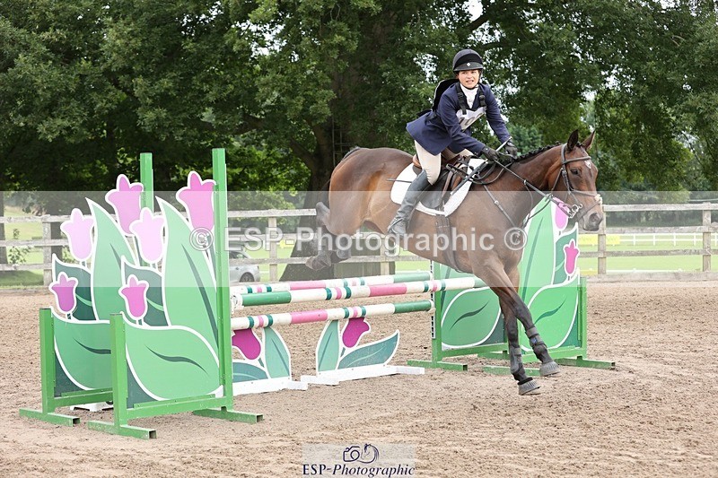 240803-102308-00530 - 109-Harriet_Parkes-JUST_HENNY