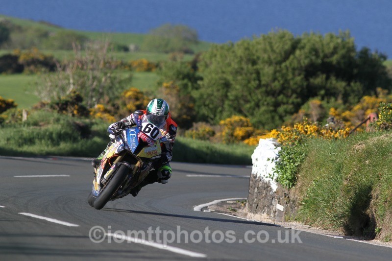 Peter Hickman* BMW / Ice Valley by Motorsave Trade - Monday Practice Solos