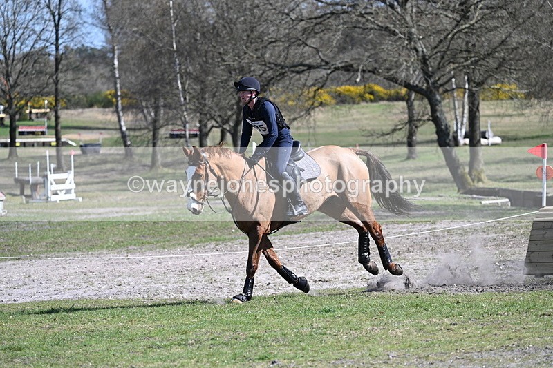 WJ7_1320 - XC Time 13:35 to 13:40