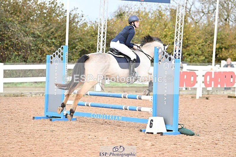 241117X-092340-03233 - Cls 05s A&B Pony Brit Nov & 80 Open