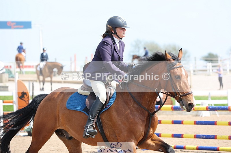 240510A-143552-07734 - Cls 17 1.05m National Am Quali