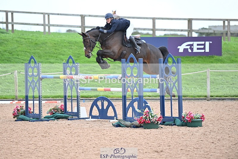231013A-142443-02682 - Cls 9 Foxhunter & 1.20m Open