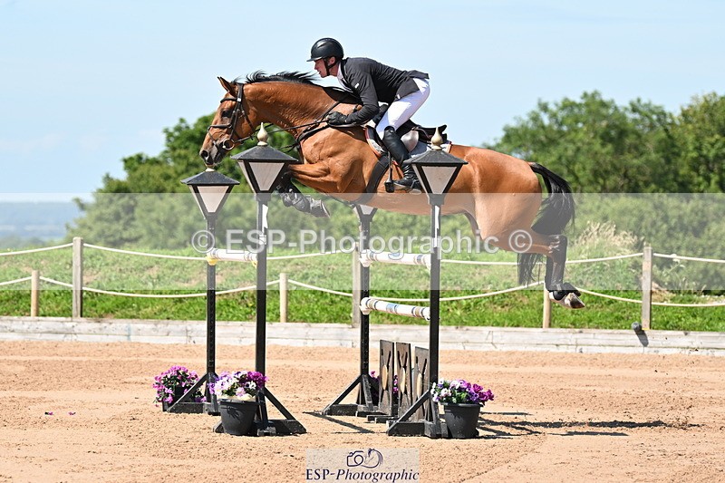 240719A-113045-10544 - Cls 2, 3 Star Small Tour 1.40m