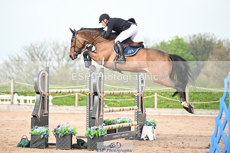 250425-094101-07938 - Cls 2 - 2 Star Small Tour