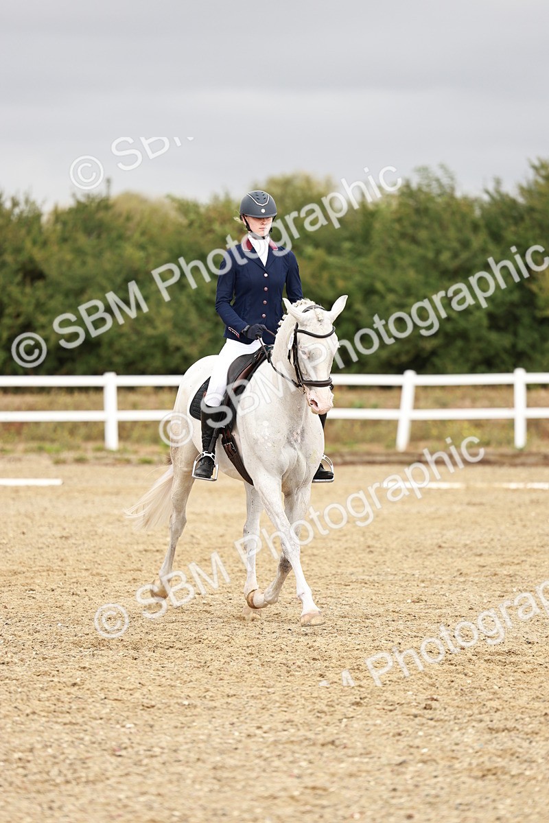 SBM_001823 - Class 8-11 - N2 E1 Warm Up - 12.27-12.59