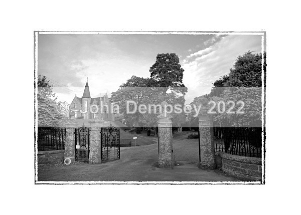 Sleephillock Cemetery House BW - Sleepyhillock Cemetery