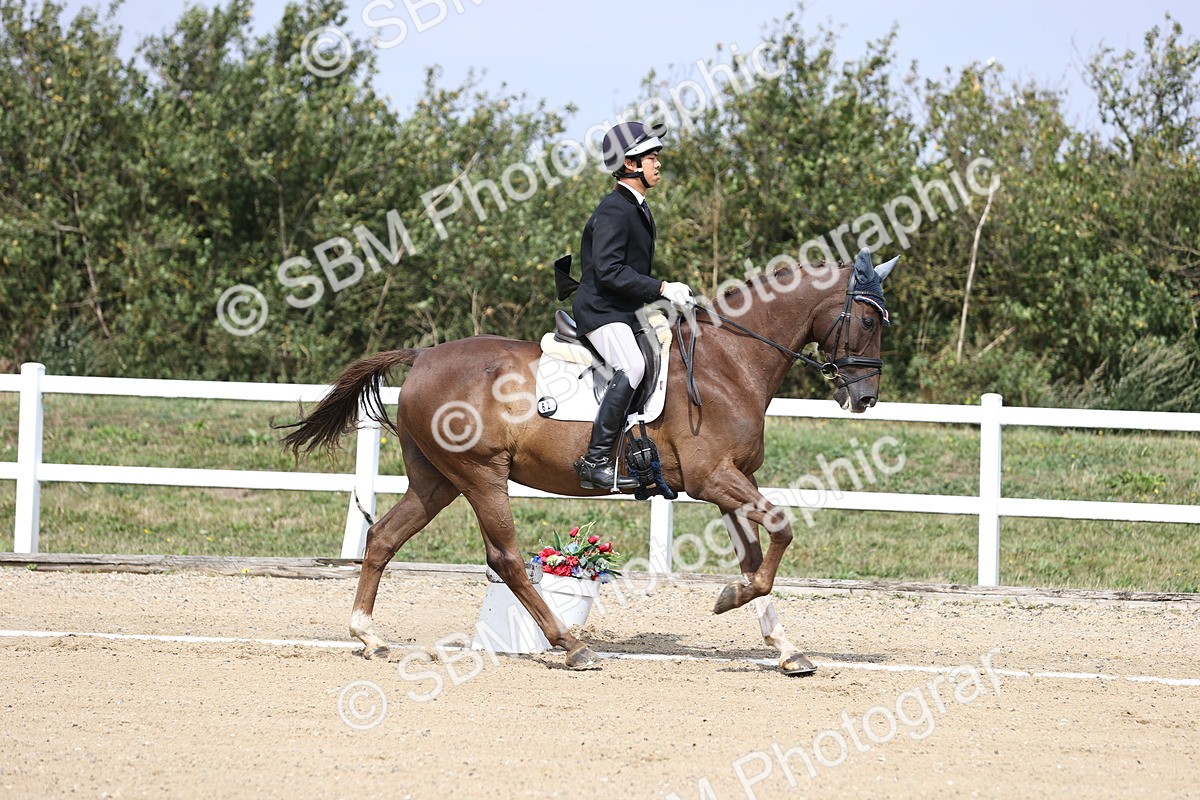 SBM_017386 - Class 14 - Novice 23 - 13.52-14.55