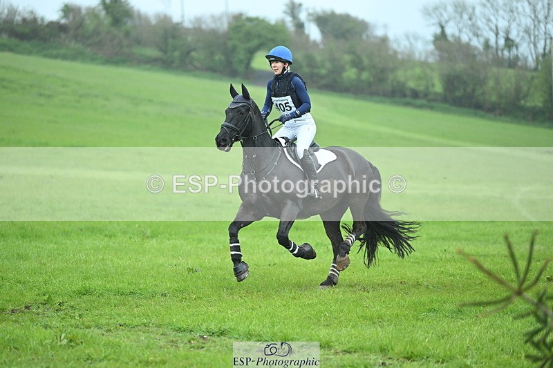 250419-112745-08840 - 405-Laura.Pritchard-SILKY