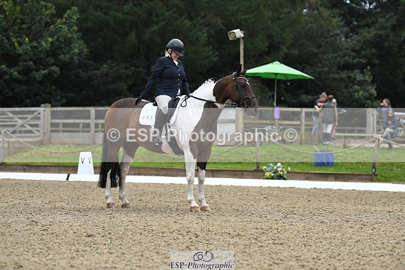 230812-095348-02880 - Cls 6 Novice Silver Start to 10.20 break