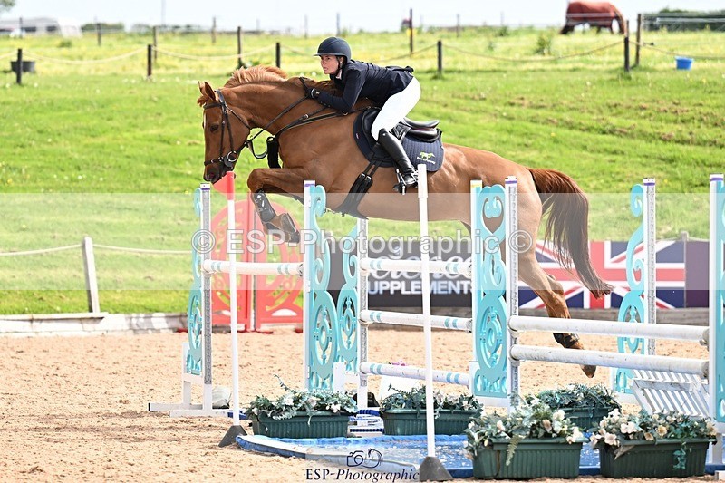 260507-100723-01401 - Cls 1 Snr Foxhunter