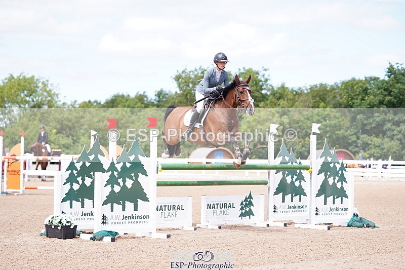 240721A-140510-18616 - Cls 32, YH 6 Yr Olds 1.30m