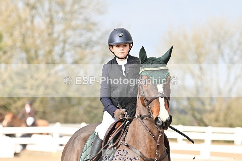 250209-124005-01620 - Cls 15-17 Children on Horses