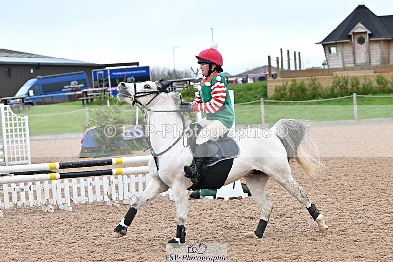 241215-101609-00225 - 70cm