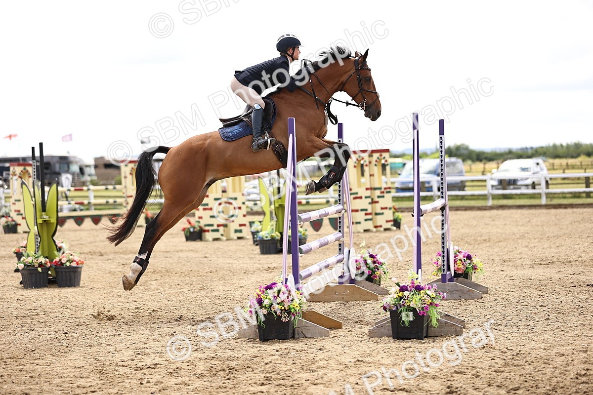 SBM_003652 - Class 22 - Senior Foxhunter 1.20m