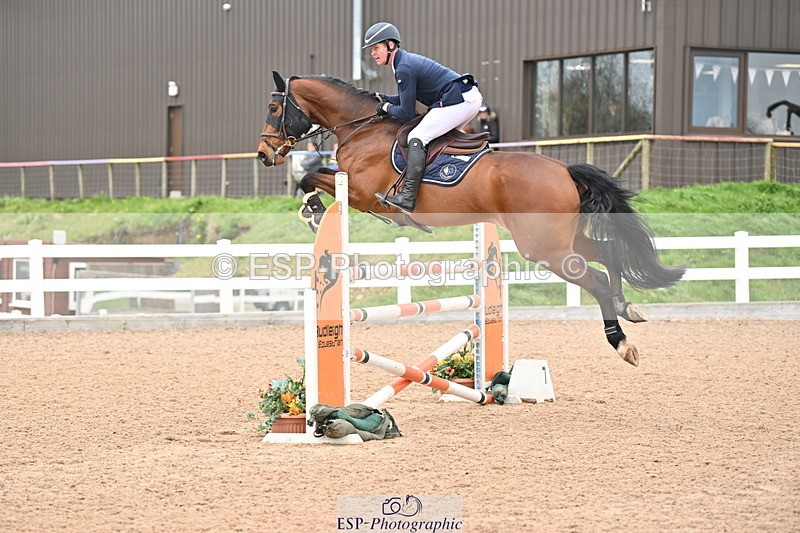 240406A-144250-03980 - Cls 15 Foxhunter