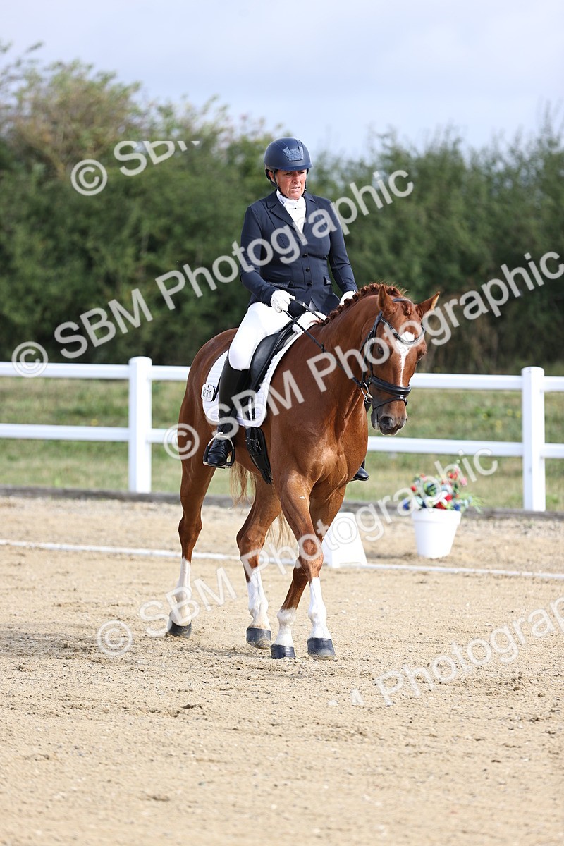 SBM_015339 - Class 14 - Novice 23 - 9.05-10.08