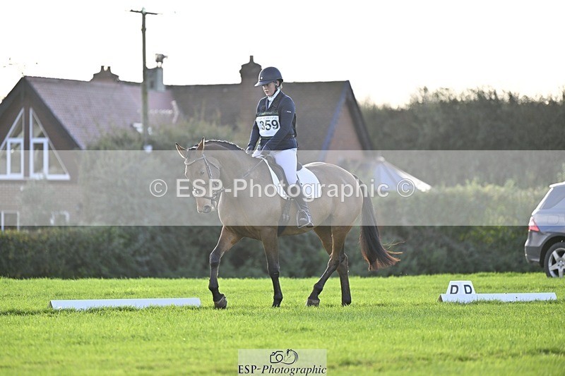 241025-102003-05749 - 359- Harriet Birkby- CBH CLOVER LINING