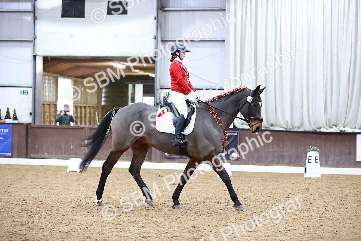 SBM_001792 - Class 9 - Novice 4