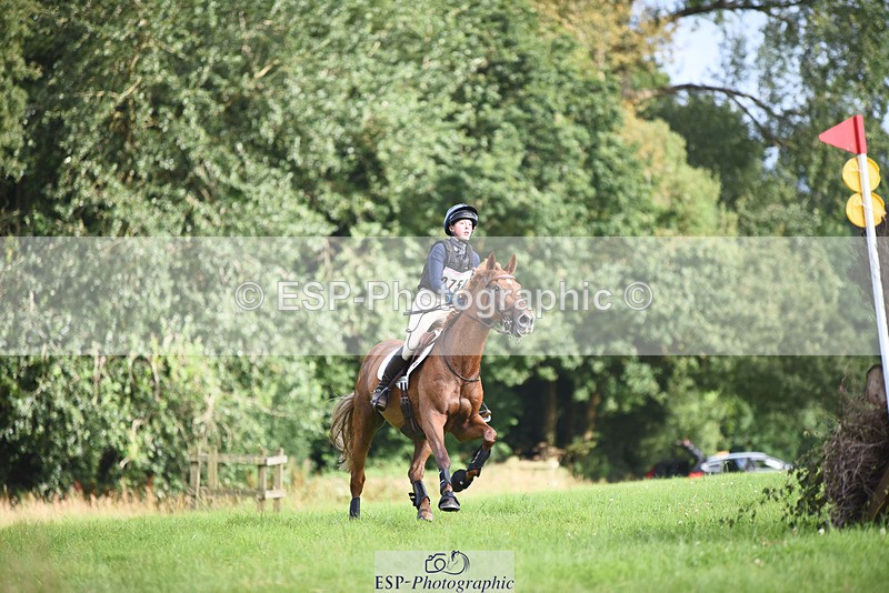 240804-174715-19554 - 754-Isla_Kitson-VIOLETTA_B