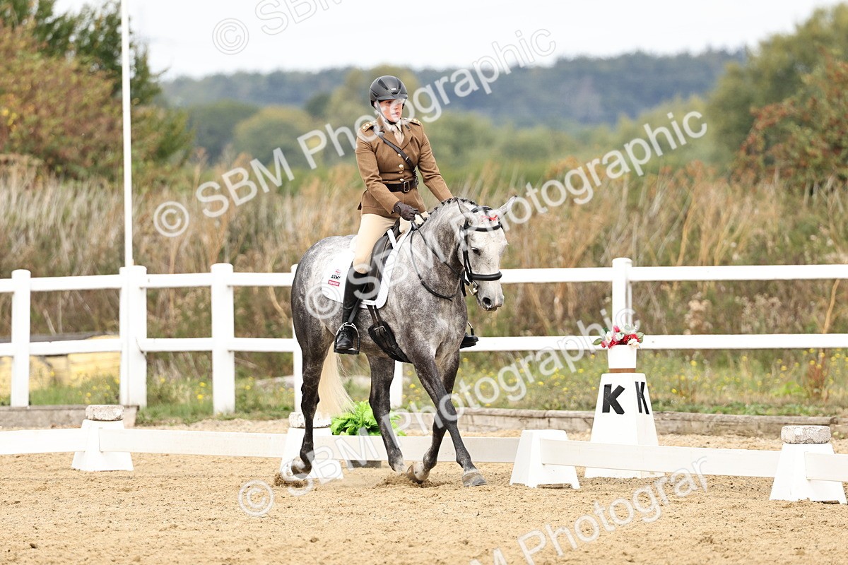 SBM_013037 - Class 3 - Novice 4 - 11.43-12.25