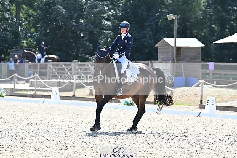 250810A-150022-07526 - 008-Caitlin.BurgessChocotof