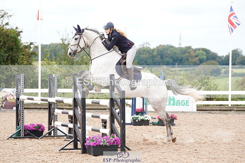 240915A-130840-10198 - Cls 35 1.05m Amateur Qualifier