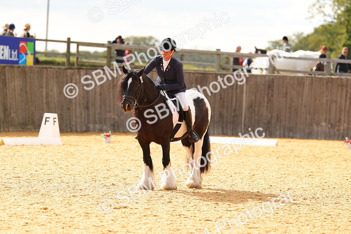 SBM_47429 - D6 - Small Tour Championship - Intro C