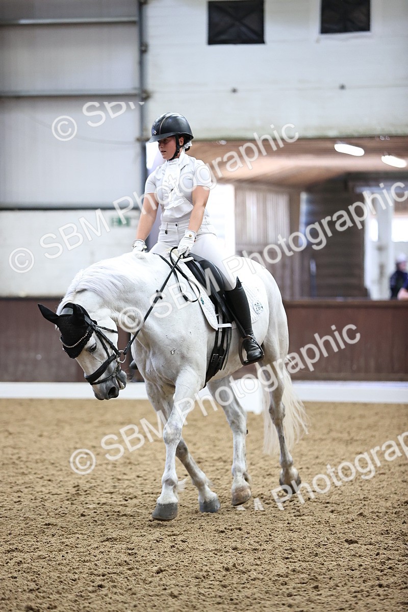 SBM_000922 - Novice 4 Warm Up