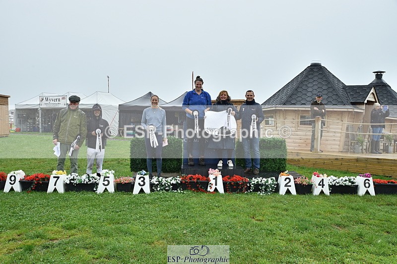 240901A-203336-11187 - 100 Presentation