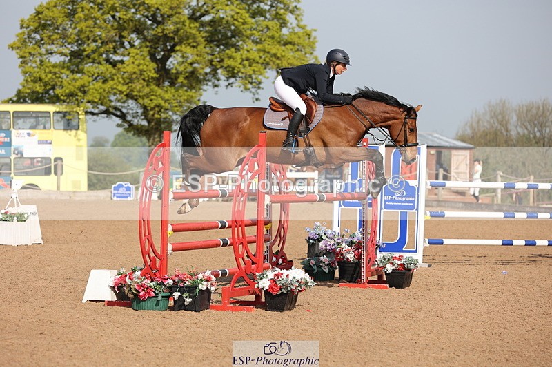 240511A-091929-11017 - Cls 32 Foxhunter