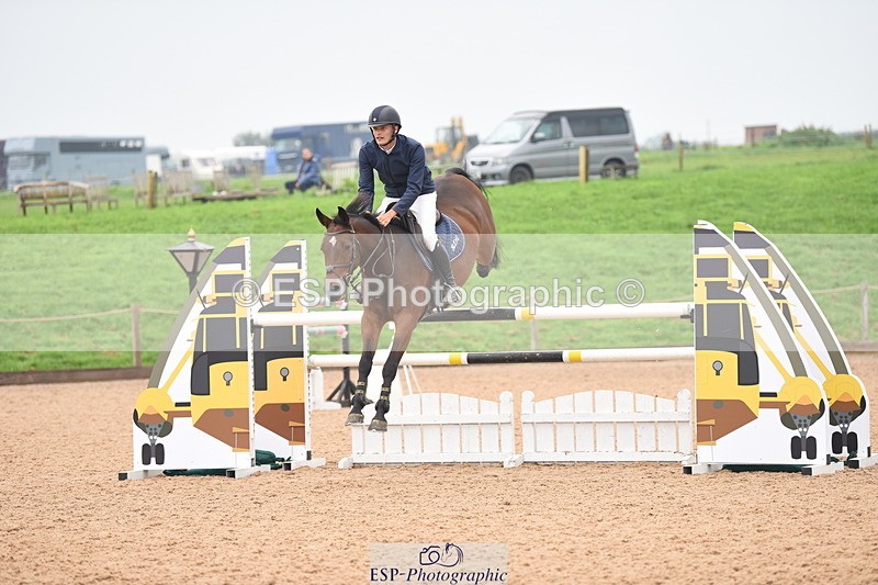 230916A-125350-04950 - Cls 16 National 1.30m