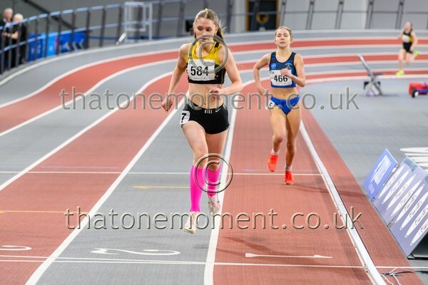 Age26SAT-916298 - Track Female Set Three