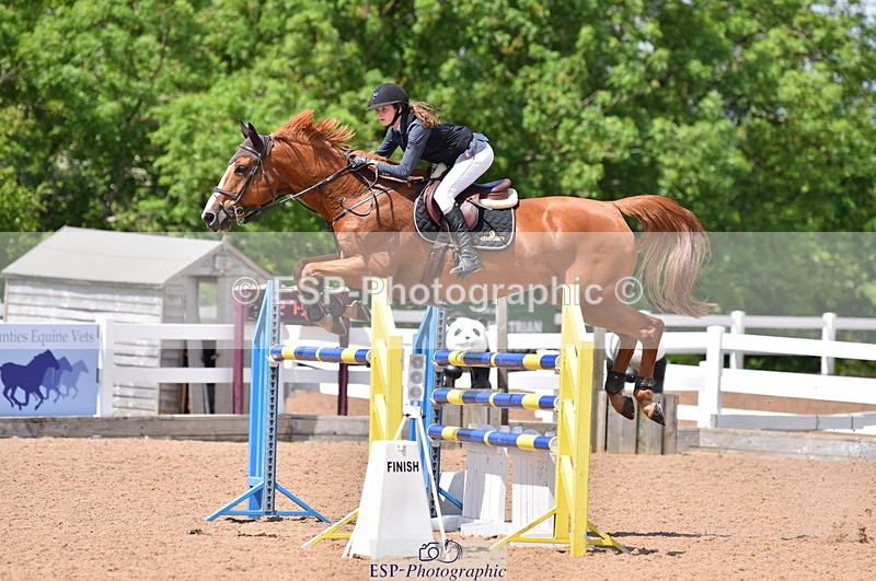 230531A-134910-00529 - Cls 5 Foxhunter & 1.20m Open
