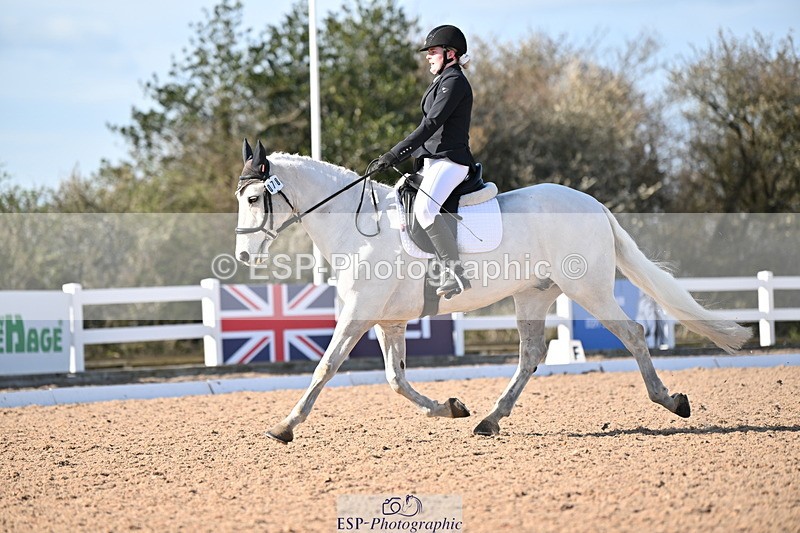 240324A-151248-04449 - Novice 27, 14.30 to 15.25