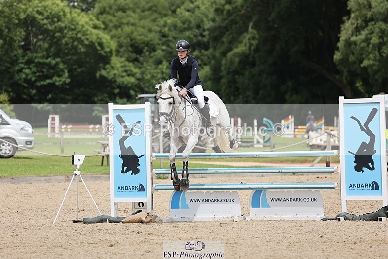 240711-125917-27424 - Cls 122 1.10m Amateur Quali