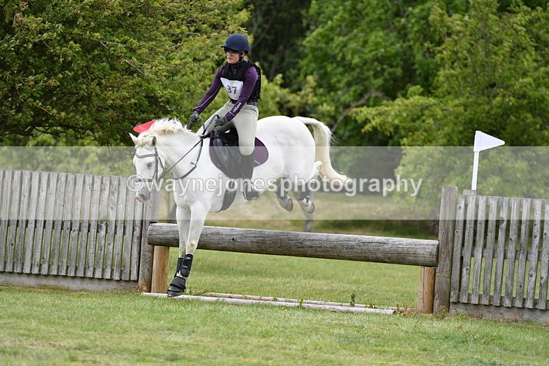 WJ5_3572 - Class 6 80cm