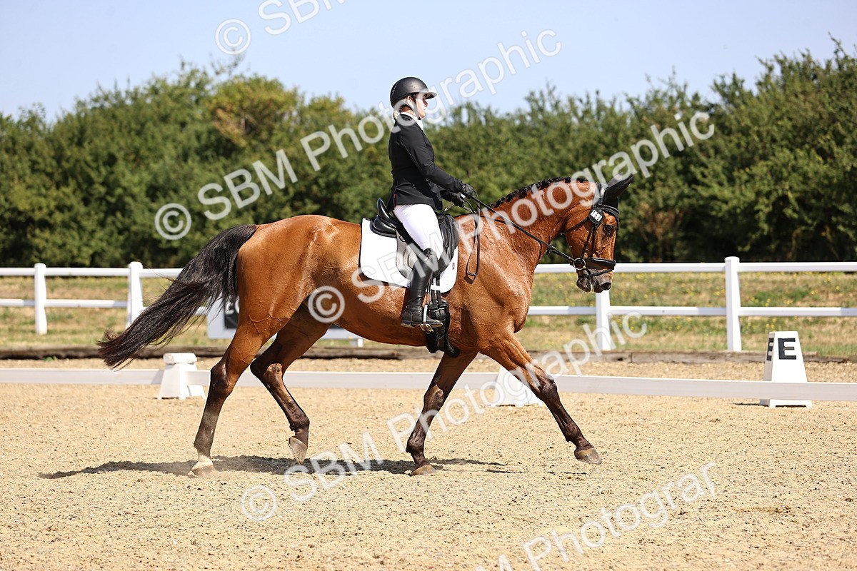 SBM_009449 - Novice 5 - 9.50-10.53