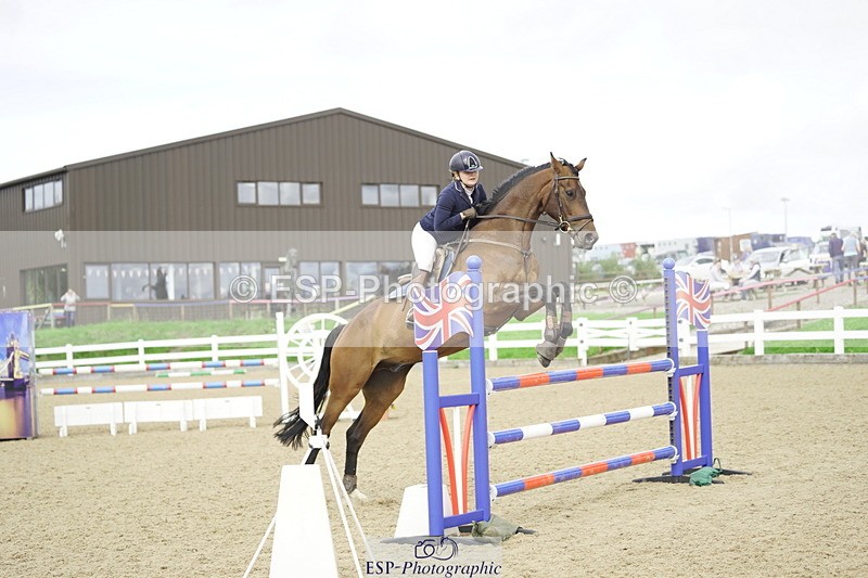 230728A-151708-02667 - Cls 11 1.05m Amateur Quali