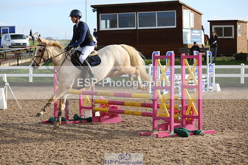 240211A-104957-01948 - Cls 2 Pony British Noivice & 80cm Open