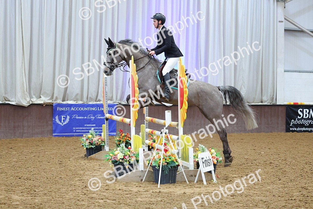 SBM_006266 - Class 24 - Senior Discovery 1.00m