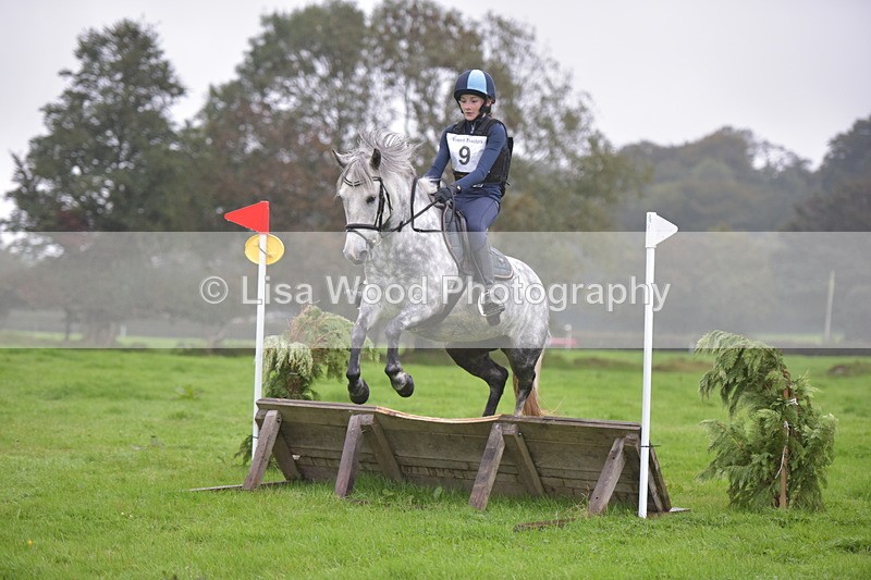 RAY_9186 - Class 1: 65cm: Ski Jump